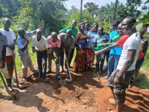 Attachment Details Group-photo-of-participants-taken-after-building-compost-manure